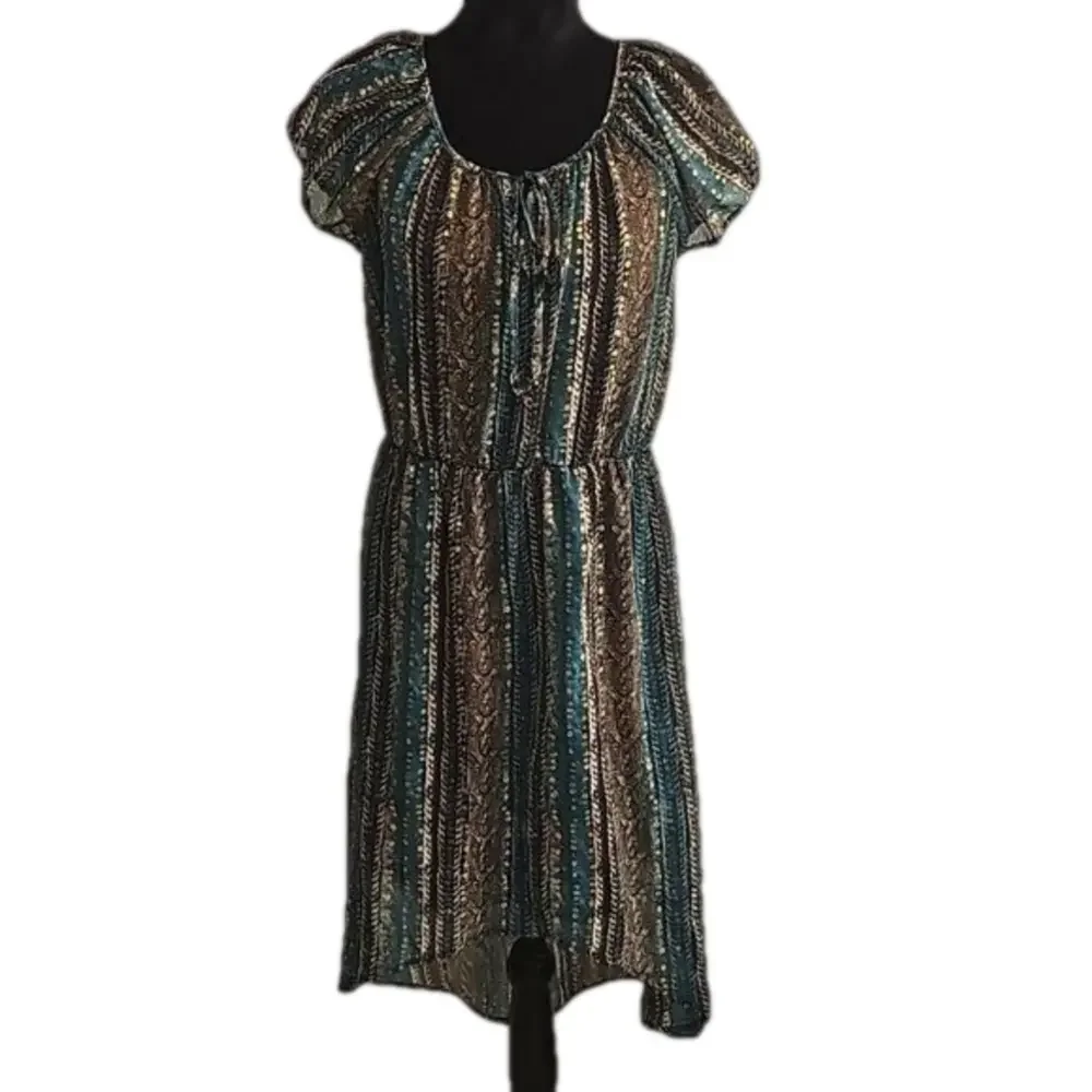 NWT Maurices short sleeve high low lined multi color dress size medium